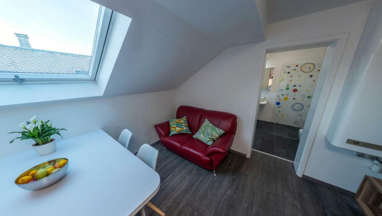 Apartamento Skyview Studio STP Sankt Poelten Exterior foto
